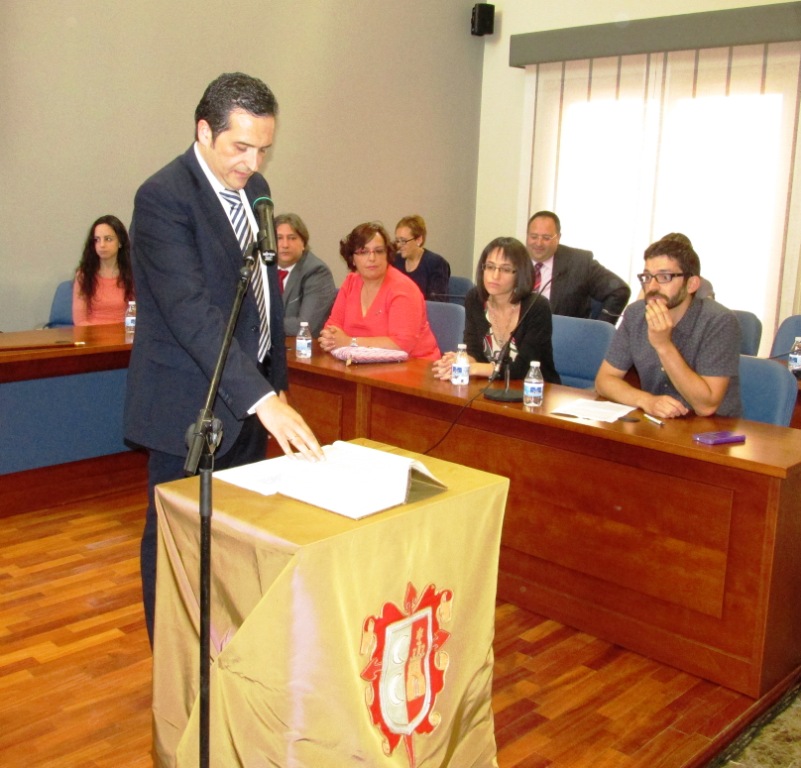 Antonio Lucas-Torres (PP), elegido alcalde de Campo de Criptana gracias a la abstención de UPyD