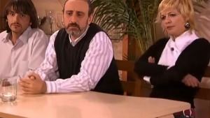 ¿'La que se avecina' o 'Aquí no hay quien viva'? ¿Cuál serie es mejor?: debate nacional en redes