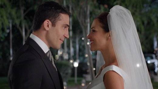 Así terminó 'Velvet': la boda de final feliz entre Ana y Alberto