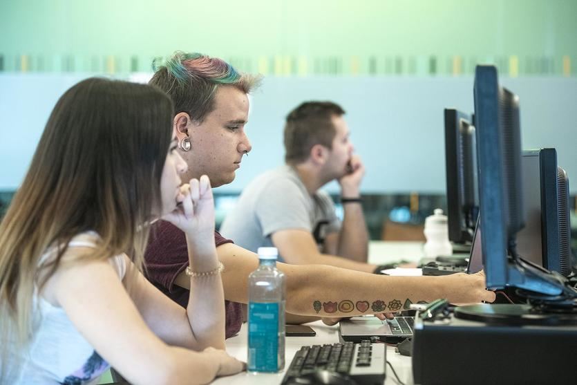 Fundación Telefónica impulsa el empleo digital con la puesta en marcha de 80 cursos gratuitos de 'Conecta Empleo'