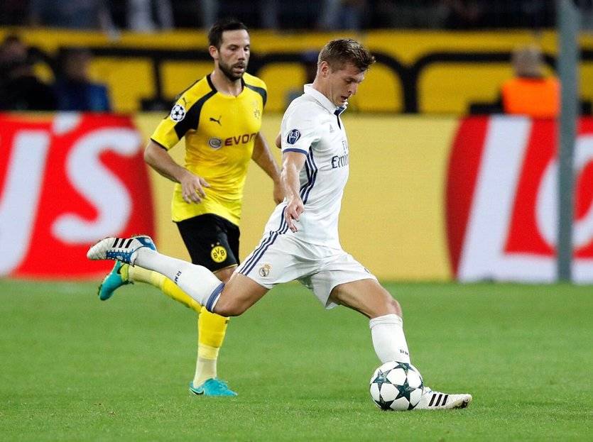 El Madrid inicia el plan renove con Kroos, que ganará 20 millones brutos al año