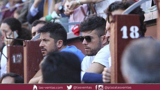 El cantante Pablo López enfada a parte de su público por ser taurino