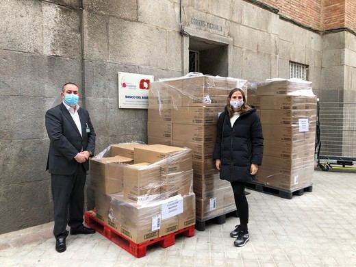 Mercadona dona más de 15.000 pañales a la Fundación Madrina