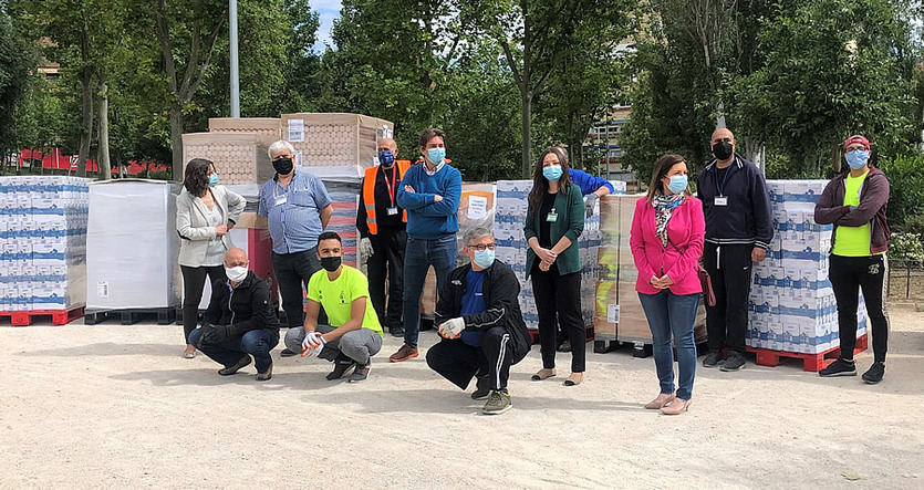 Entrega realizada a la ONG San Ricardo Pampuri (Fuenlabrada. Madrid)
