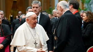 El Papa Francisco pide prohibir la gestación subrogada por considerarla una "práctica deplorable"
