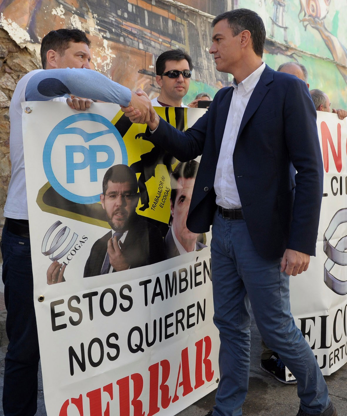 Pedro Sánchez pide al Gobierno de Rajoy que se comprometa y evite el cierre de Elcogas