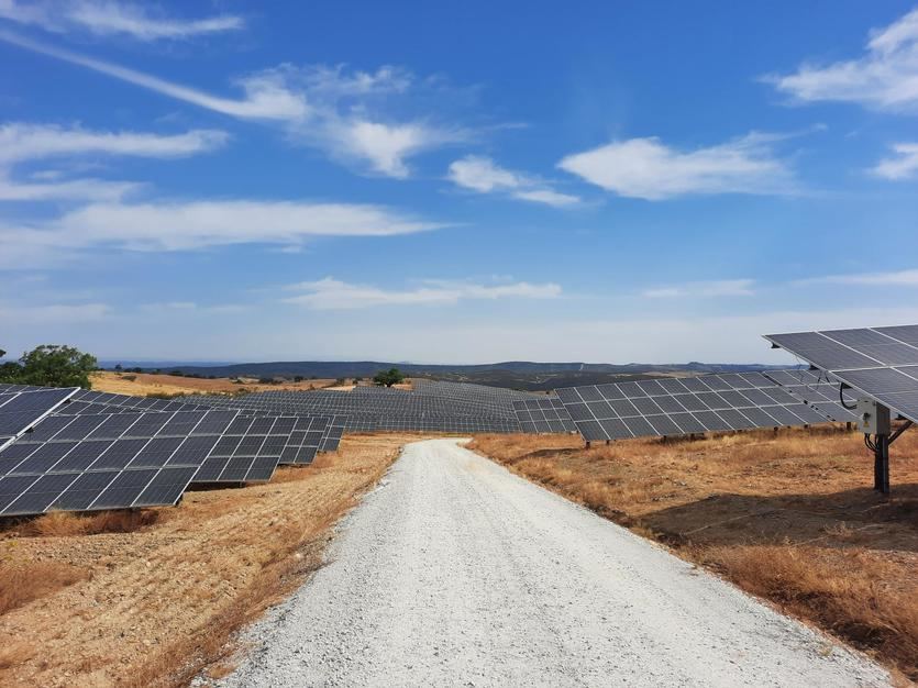 Iberdrola inicia la puesta en marcha de 100 nuevos MW solares en Extremadura para 45.000 hogares