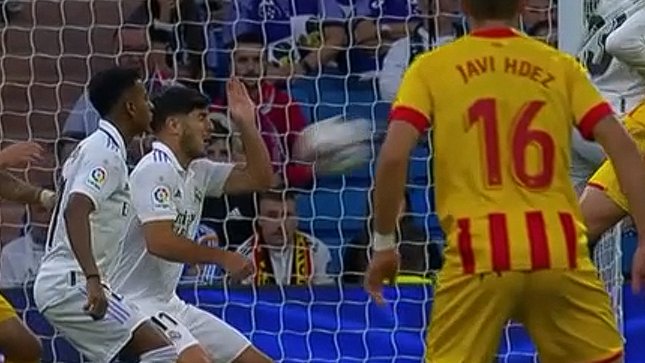 La mano de Asensio que supuso penalti