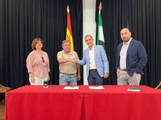 Iberdrola instalará en Cedillo (Cáceres) la primera comunidad solar para un pueblo completo