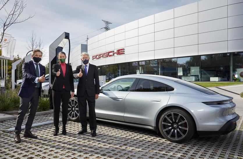 Iberdrola y Porsche se unen para promover la recarga ultrarrápida de vehículo eléctrico en España
