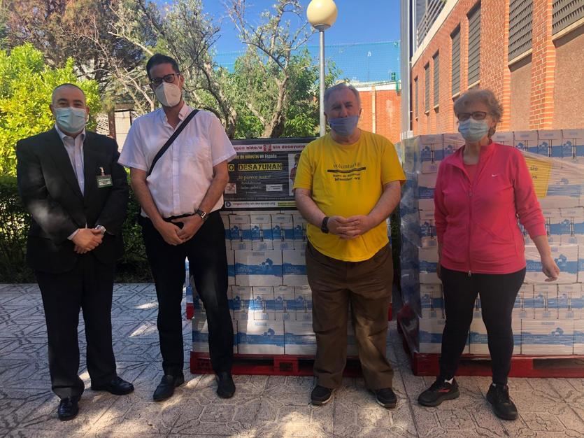 Mercadona dona al Banco de Alimentos Infantiles 5.400 litros de leche