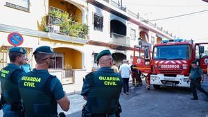 Un móvil cargando en un sofá: causa del incendio en Guillena que acabó con la vida de una familia de 4 miembros