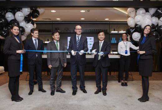 El Corte Inglés y Samsung inauguran oficialmente la mayor tienda de experiencia tecnológica
