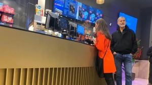 Felipe y Letizia se van de cita: la comentada visita a los cines Renoir Princesa