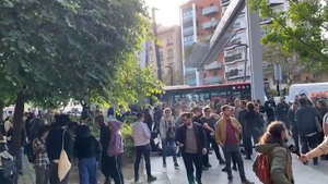 El foco mediático está en Barcelona por el posible enfrentamiento entre okupas y Desokupa