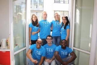 TEEZILY: El negocio de las camisetas personalizadas