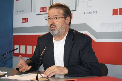 El PSOE propondrá a Nemesio de Lara y Estíbaliz García como senadores por designación autonómica