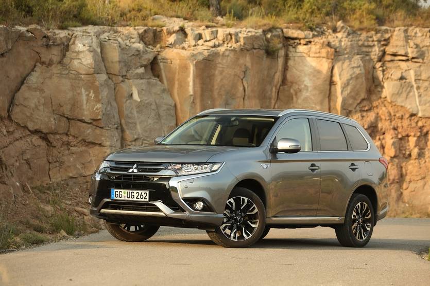 La gama de Mitsubishi Motors en el Salón Internacional del Automóvil de Frankfurt 2015 (IAA) 