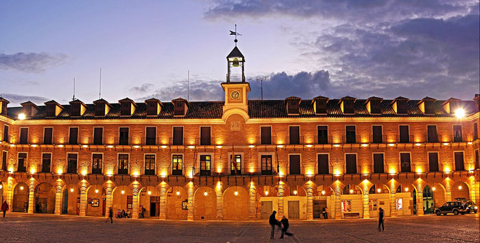 La Diputación oferta 25 rutas culturales en Toledo, Talavera y provincia