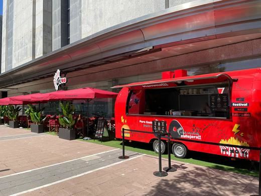 El Corte Inglés amplía su colaboración con Dabiz Muñoz e instala un nuevo 'food truck’ en Puerto Banús