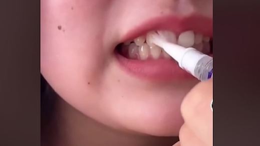 Pintauñas para blanquear dientes
