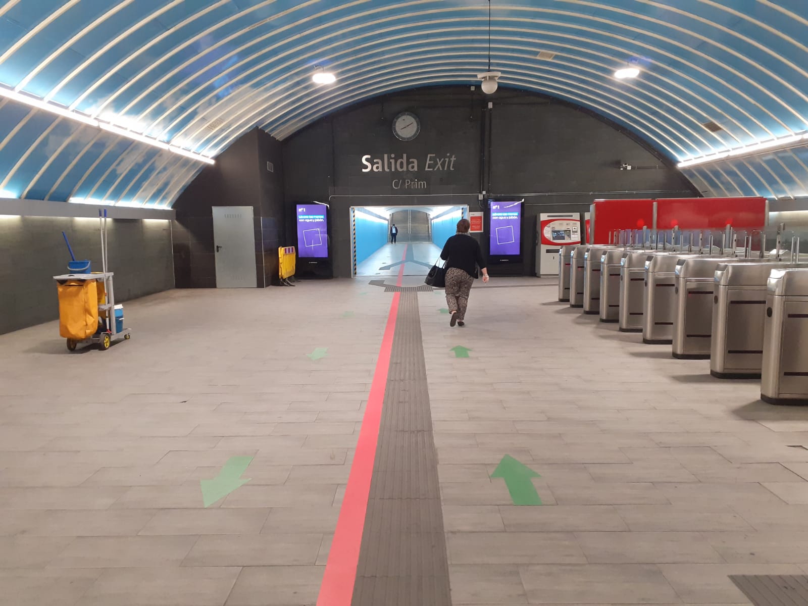 Cercanías Madrid señaliza sus principales estaciones con encaminamientos para mejorar el flujo de viajeros