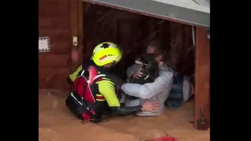 Rescate de una mujer en Utiel