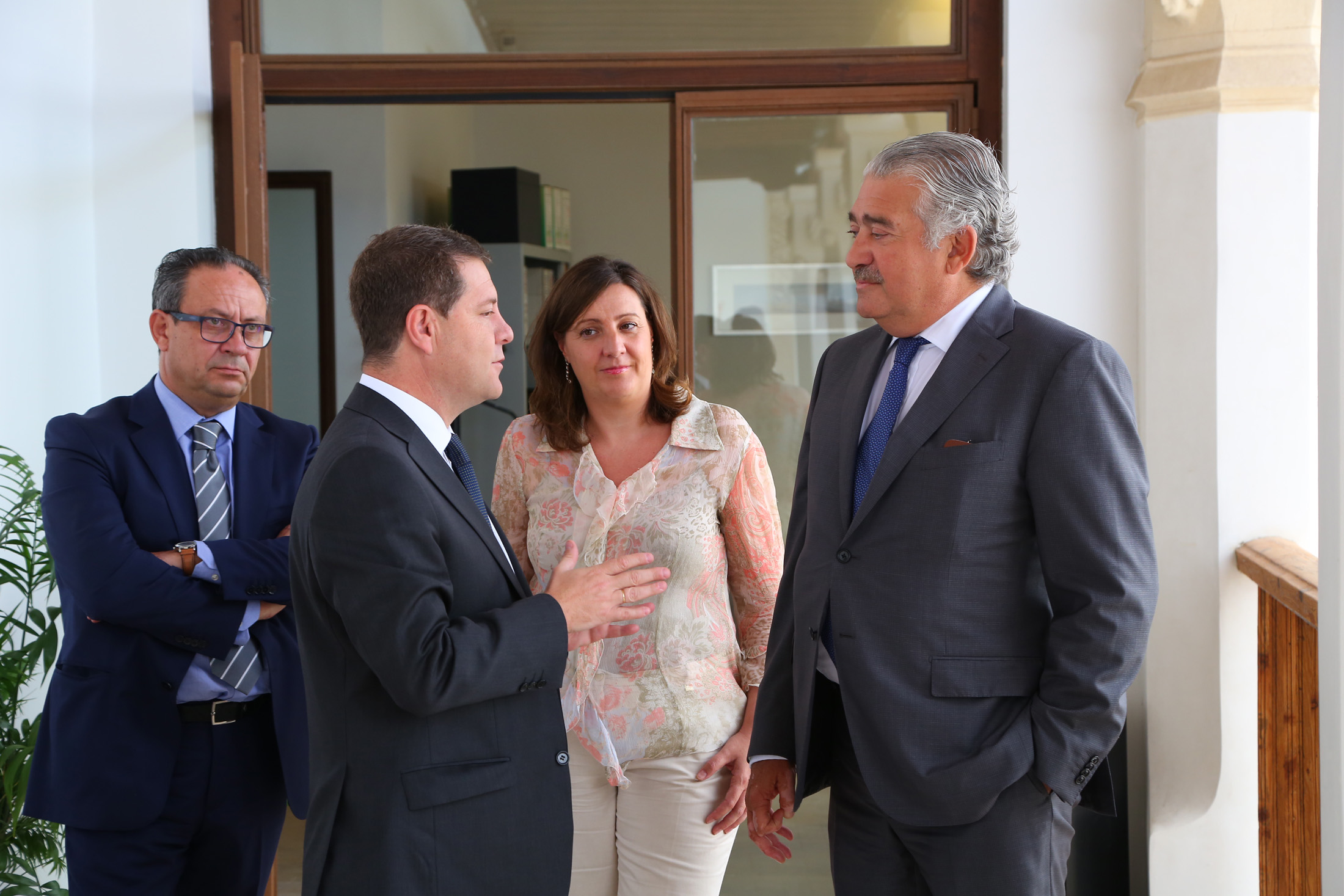García-Page se reúne con el presidente de Elcogas camino de buscar su viabilidad