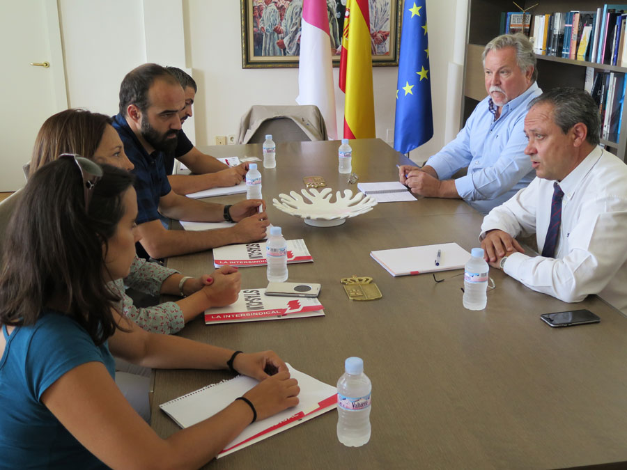 STAS pide a la Junta que "pase a los hechos" con los empleados públicos de Castilla-La Mancha