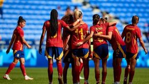 Las chicas se quedan a las puertas del podio olímpico frente unas germanas imbatibles