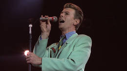 A Rey muerto, Rey puesto: el éxito de David Bowie se dispara en Internet