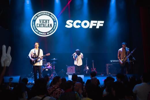 The Universal Party de Vichy Catalan