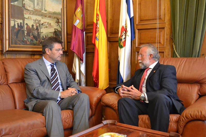 El ministro de Justicia compromete una partida de los Presupuestos del Estado para ampliar los juzgados de Talavera