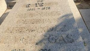 El PSOE denuncia destrozos en varias tumbas de históricos del partido