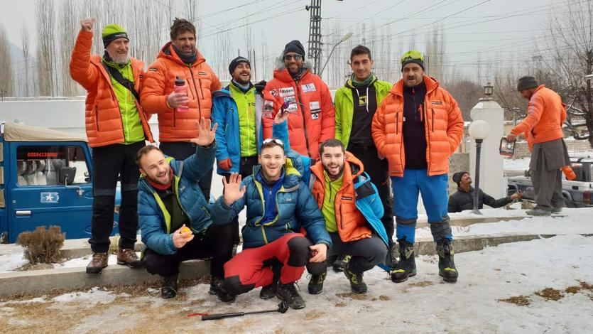 Alex Txikon, el alpinista que le planta cara a la Montaña Salvaje en invierno