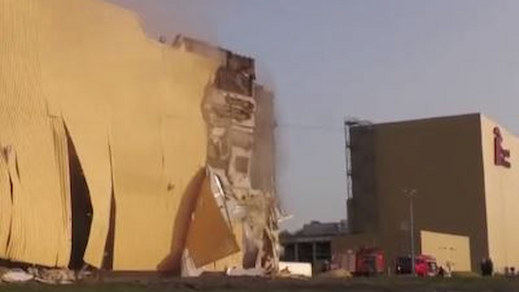 Edificio ucraniano destruido por drones rusos