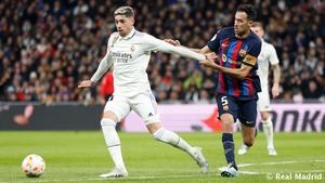 La Xavineta plantó el autobús en el Bernabéu y se lleva un 0-1 en el primer Clásico de marzo