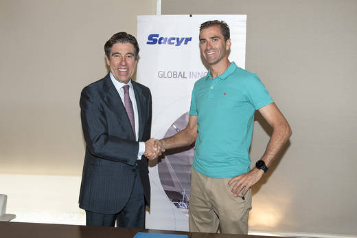 Sacyr firma un acuerdo de patrocinio con Dani Molina, triatleta paralímpico