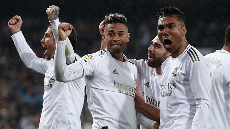 El Madrid encontró en El Clásico la fuerza, la suerte y los goles perdidos (2-0)