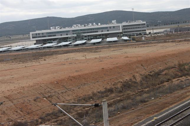 La suspensión de la subasta del aeropuerto de Ciudad Real provoca un conflicto entre los interesados