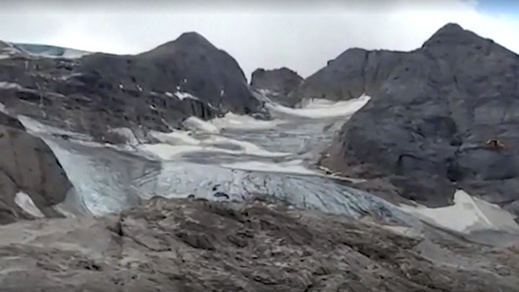 Se desprende un glaciar en los Alpes italianos por el cambio climático y fallecen varias personas
