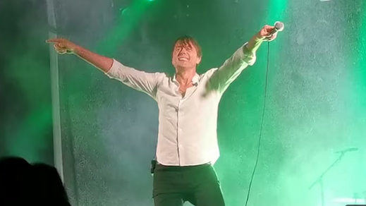 Brett Anderson en La Riviera