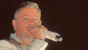 Andy Morales, cantante español