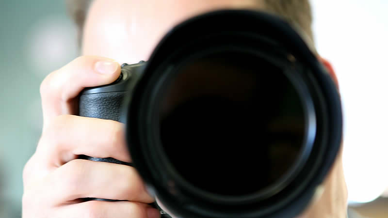 ¿Es delito el stalking?: espiar a otra persona