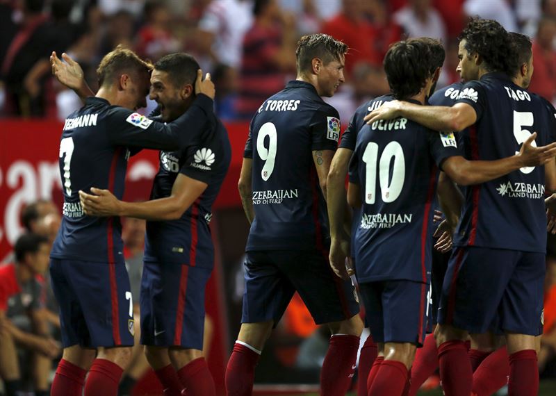 Tres estocadas al Sevilla demuestran que el Atlético aspira a todo (0-3)