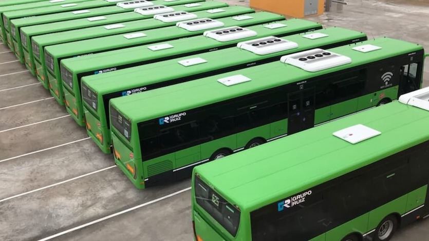 Autobuses de la compañía Periferia/Grupo Ruiz