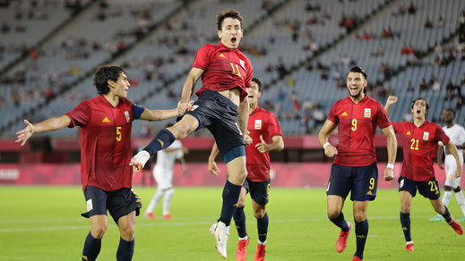 España sobrevive en el minuto 92, termina ganando 5-2 y alcanzando las semifinales