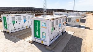 Iberdrola pone en operación las baterías más grandes de España