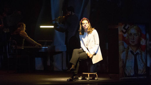 Una foto de escena de 'Blaubeeren'