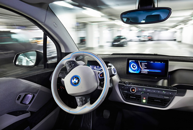 BMW busca empresas tecnológicas para posicionarse en conducción autónoma